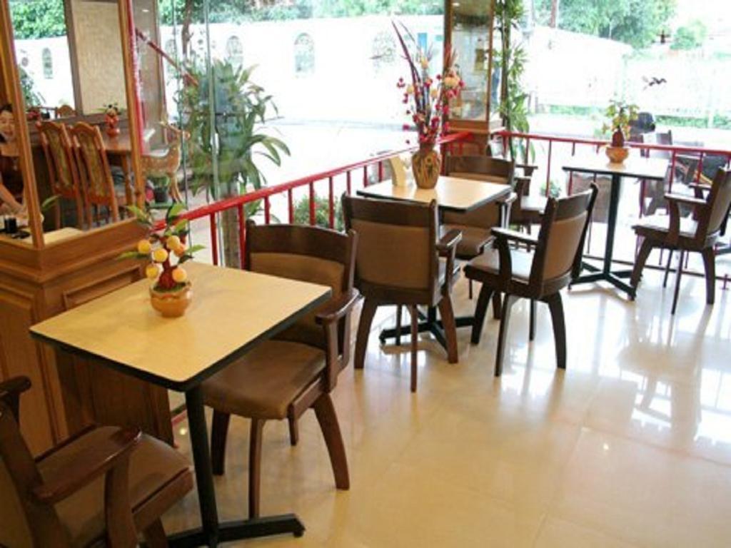 Ostello Honey House 2 Bangkok Esterno foto
